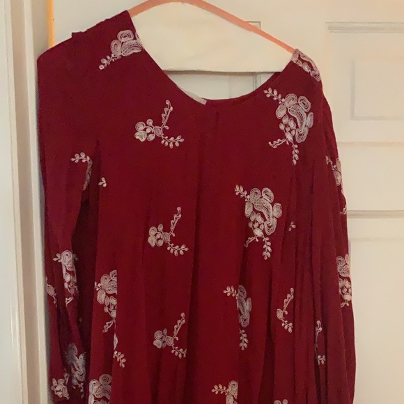 Dress - Picture 3 of 3